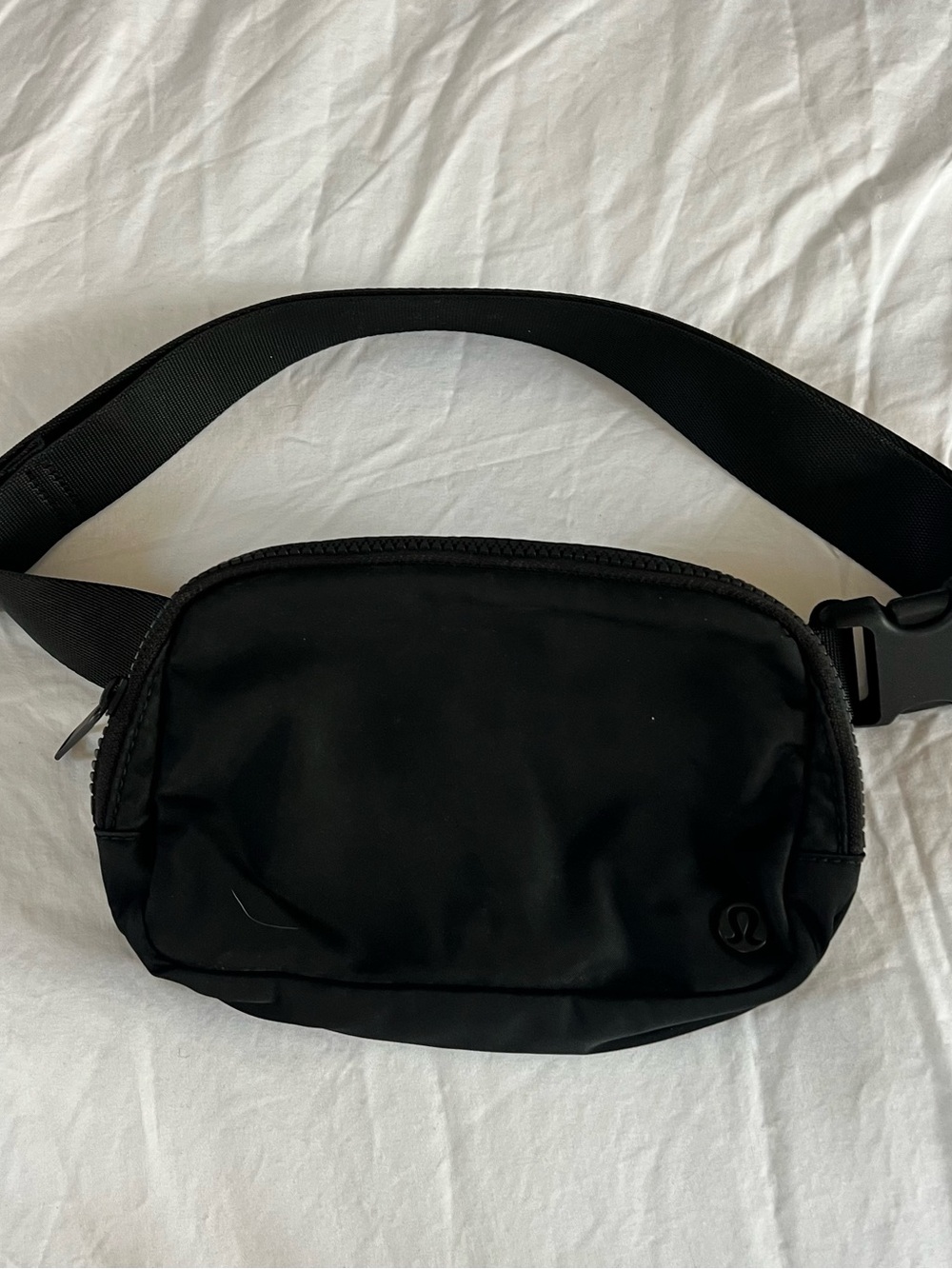lululemon athletica Black Belt Bag with Minimal Logo